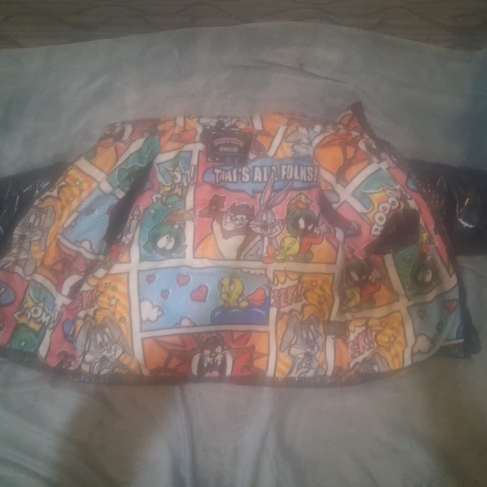 Member's Only Black Puffer Jacket X Looney Tunes Cartoon